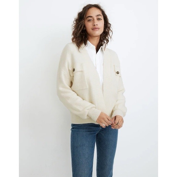 Madewell Cargo Cardigan Sweater Women S Antique Cream Boxy Fit Flap Pockets $98 - Picture 1 of 12